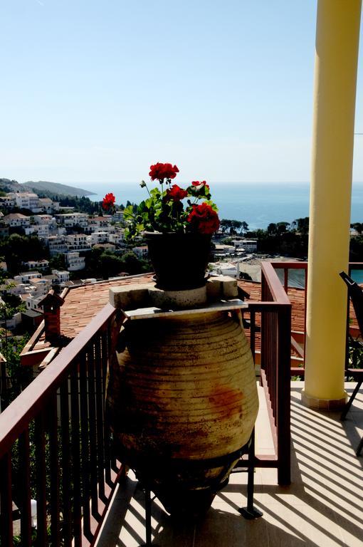 Guest House Smajlaga Ulcinj Esterno foto