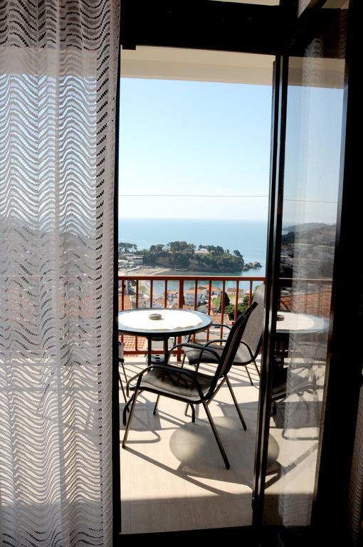 Guest House Smajlaga Ulcinj Esterno foto
