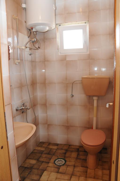 Guest House Smajlaga Ulcinj Esterno foto